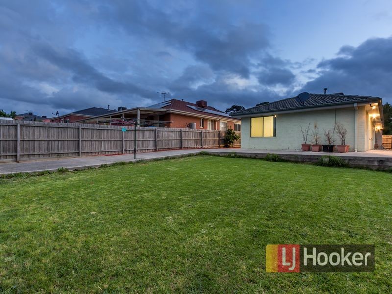 21 Eureka Crescent, Narre Warren South VIC 3805