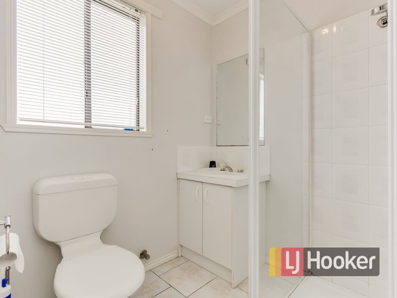 34 Bounty Way, Berwick VIC 3806