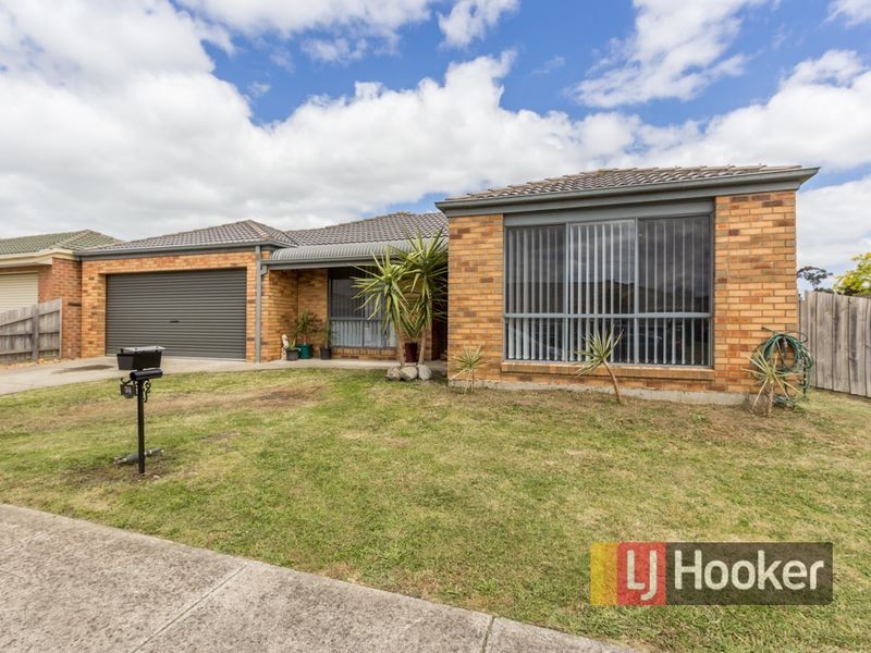 34 Bounty Way, Berwick VIC 3806