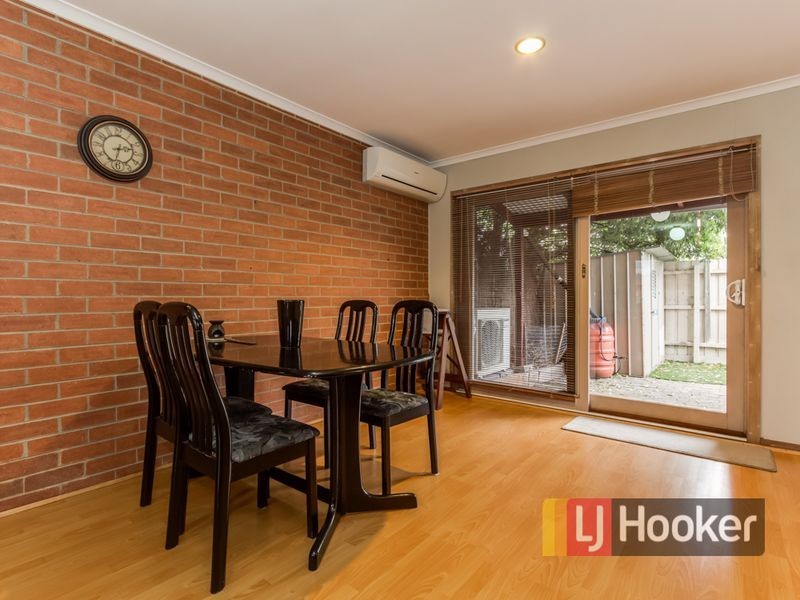 7 Warren Close, Narre Warren VIC 3805