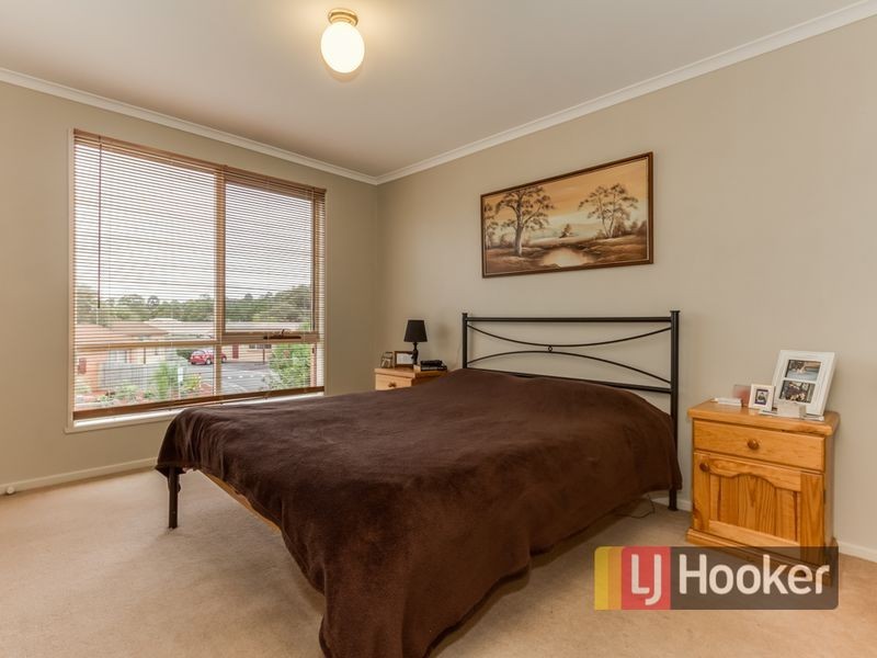 7 Warren Close, Narre Warren VIC 3805