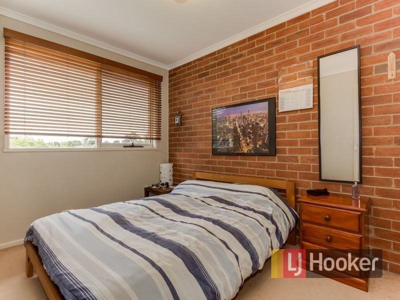 7 Warren Close, Narre Warren VIC 3805