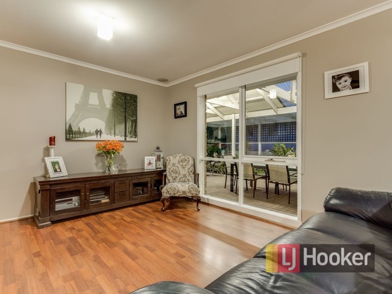 5 Bertrand Close, Berwick VIC 3806