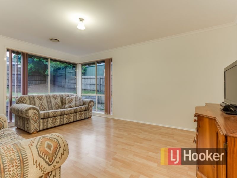 15 Terrapin Drive, Narre Warren South VIC 3805
