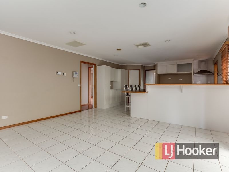 21 Janson Close, Narre Warren South VIC 3805