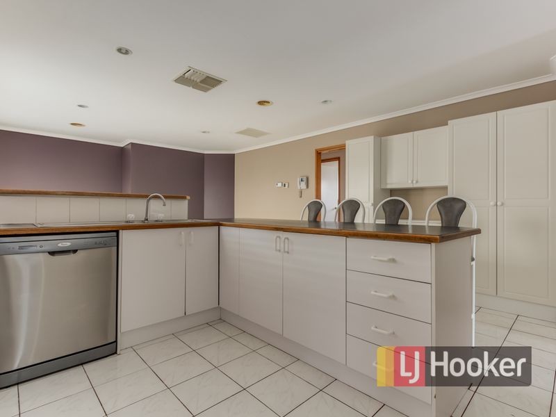 21 Janson Close, Narre Warren South VIC 3805