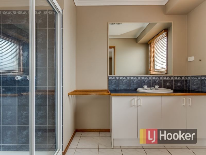 21 Janson Close, Narre Warren South VIC 3805