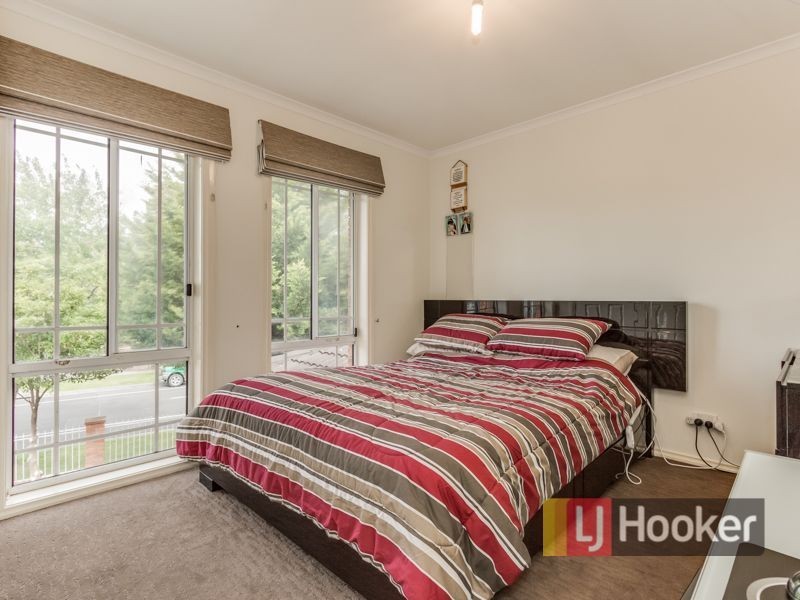 132 Hinrichsen Drive, Hallam VIC 3803