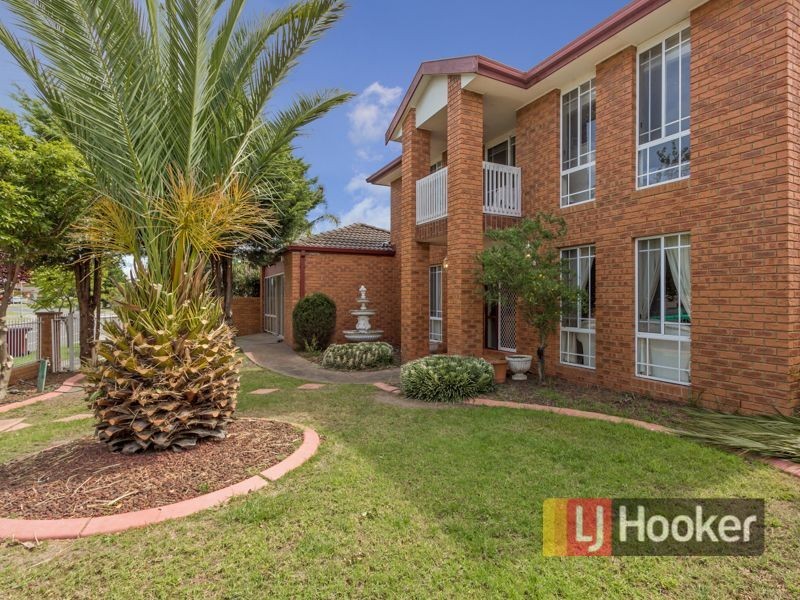 132 Hinrichsen Drive, Hallam VIC 3803