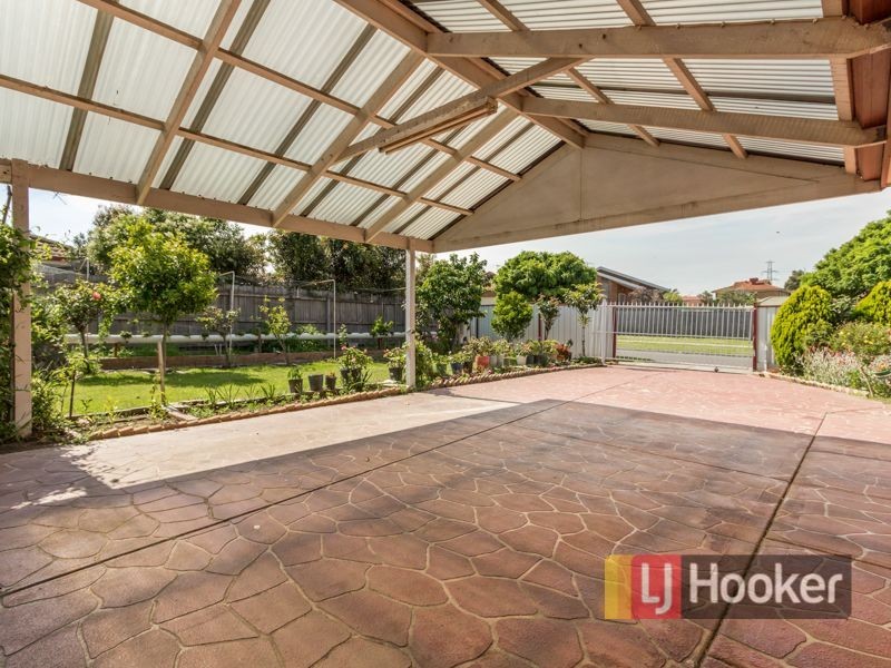 132 Hinrichsen Drive, Hallam VIC 3803