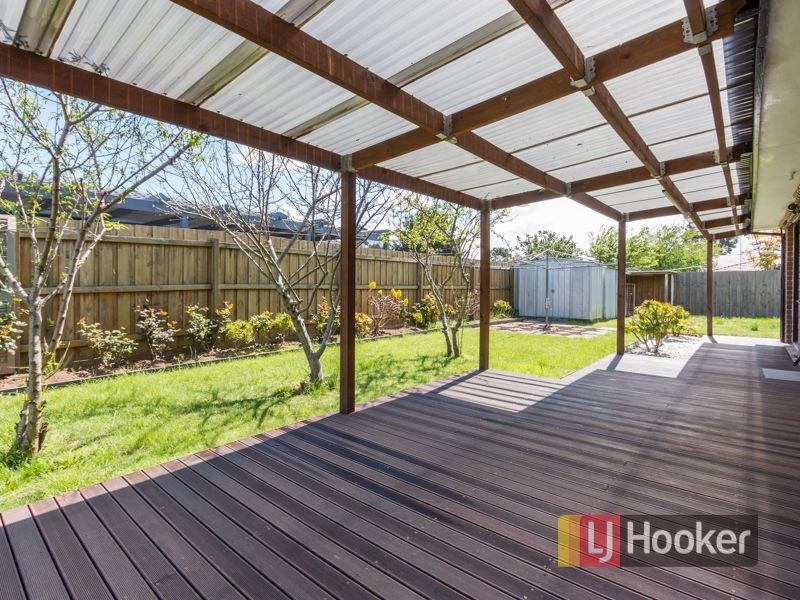 3 Beckington Crescent, Hampton Park VIC 3976