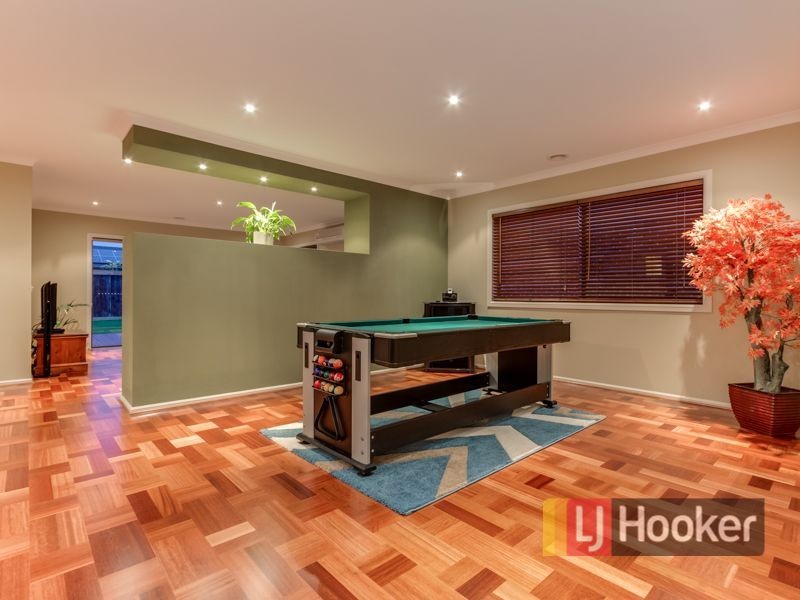 10 Danby Court, Cranbourne North VIC 3977