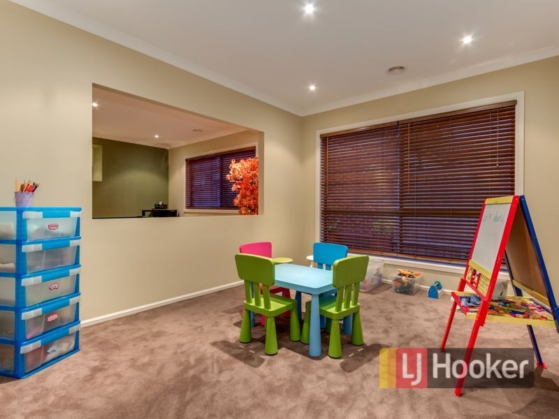 10 Danby Court, Cranbourne North VIC 3977