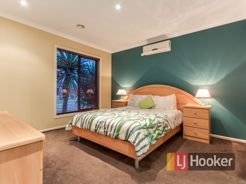 10 Danby Court, Cranbourne North VIC 3977