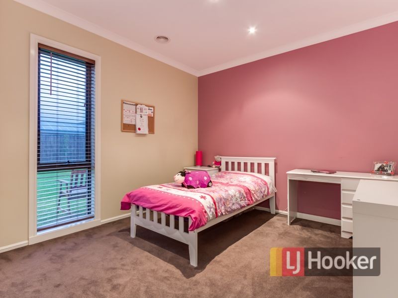 10 Danby Court, Cranbourne North VIC 3977