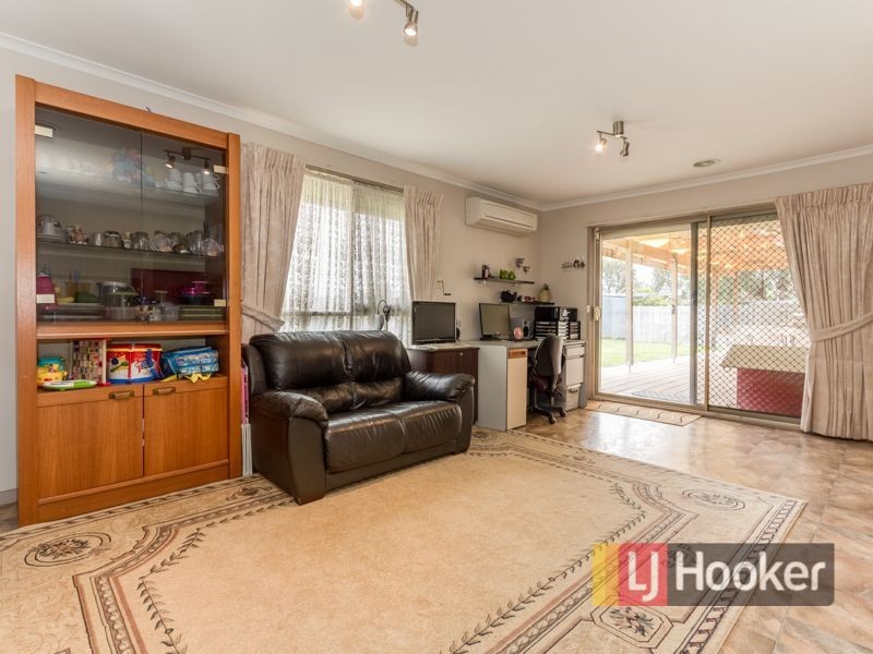 17 Hazeldean Court, Hampton Park VIC 3976