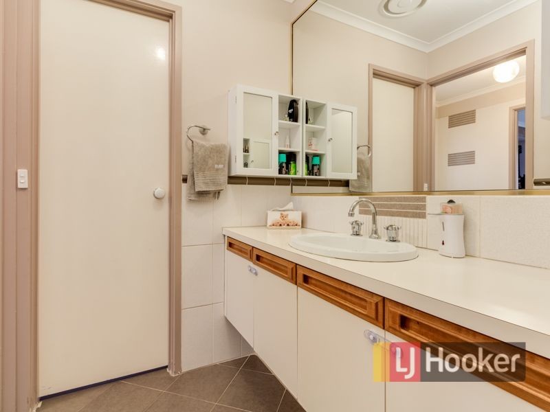 17 Hazeldean Court, Hampton Park VIC 3976