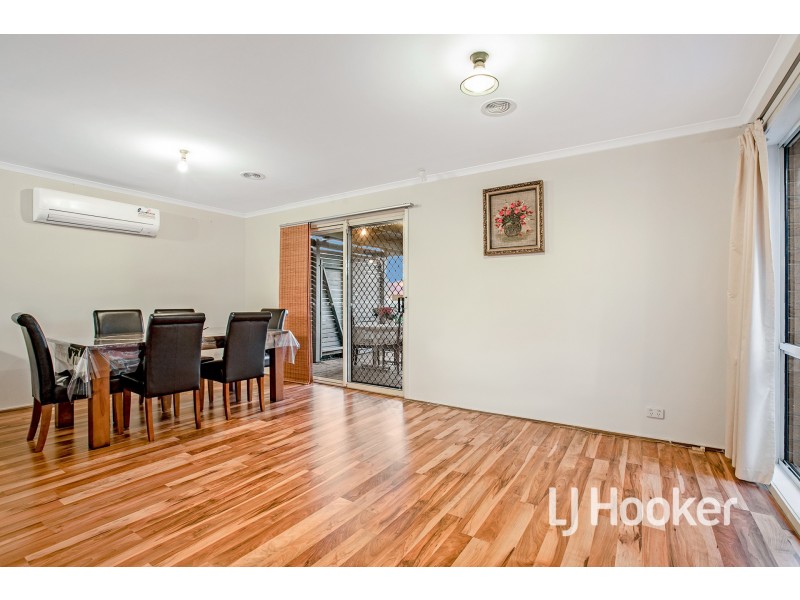 4 Cypress Close, Hampton Park VIC 3976