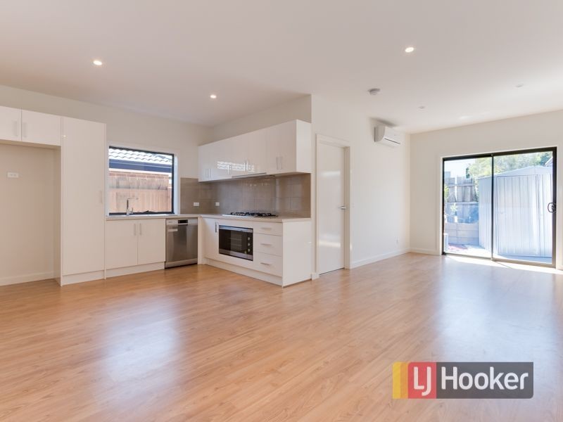 3/10 Myrtle Grove, Doveton VIC 3177