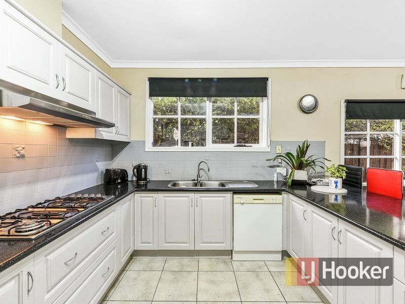 39 George Chudleigh Drive, Hallam VIC 3803
