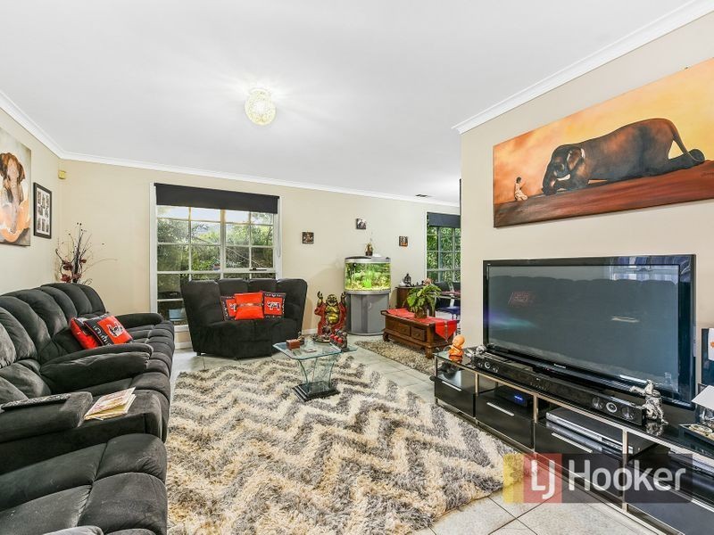 39 George Chudleigh Drive, Hallam VIC 3803
