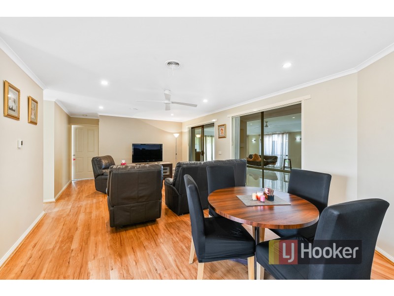 4 Bellflower Place, Hampton Park VIC 3976