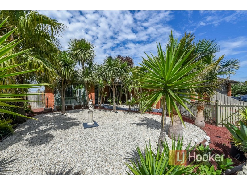 4 Bellflower Place, Hampton Park VIC 3976