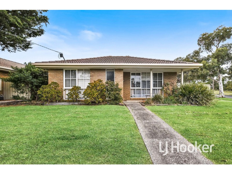 26 Benambra Way, Hampton Park VIC 3976