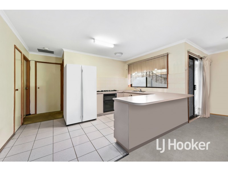 26 Benambra Way, Hampton Park VIC 3976