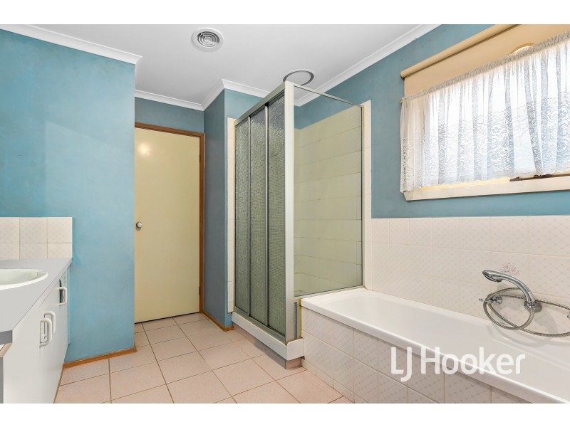 26 Benambra Way, Hampton Park VIC 3976