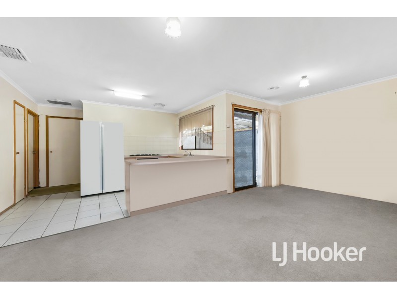 26 Benambra Way, Hampton Park VIC 3976