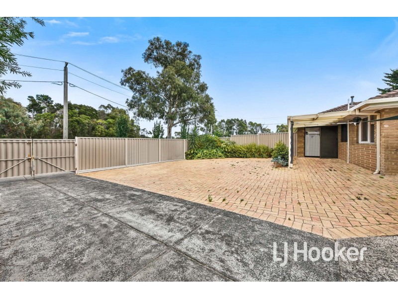 26 Benambra Way, Hampton Park VIC 3976