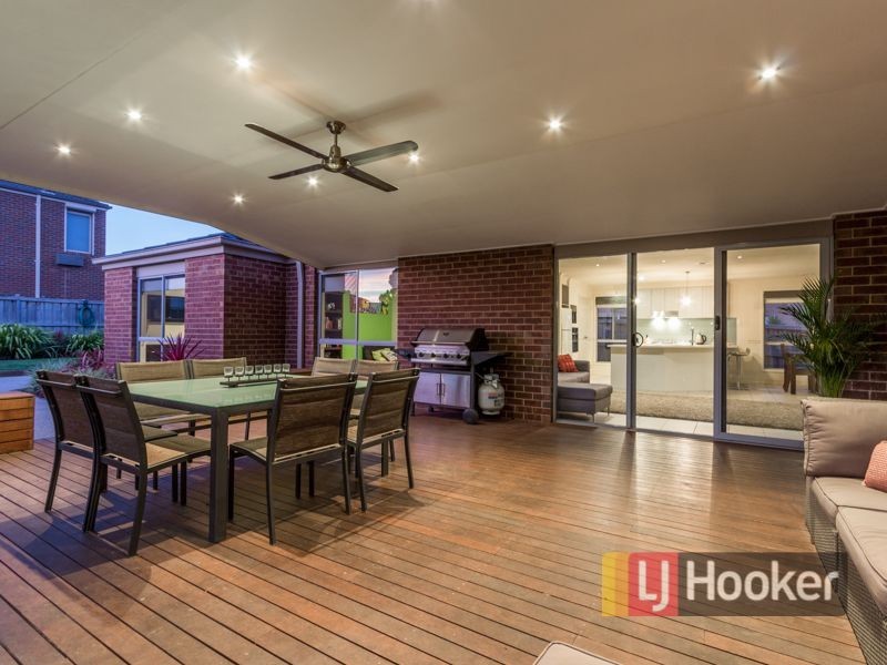 7 Melington Drive, Lyndhurst VIC 3975