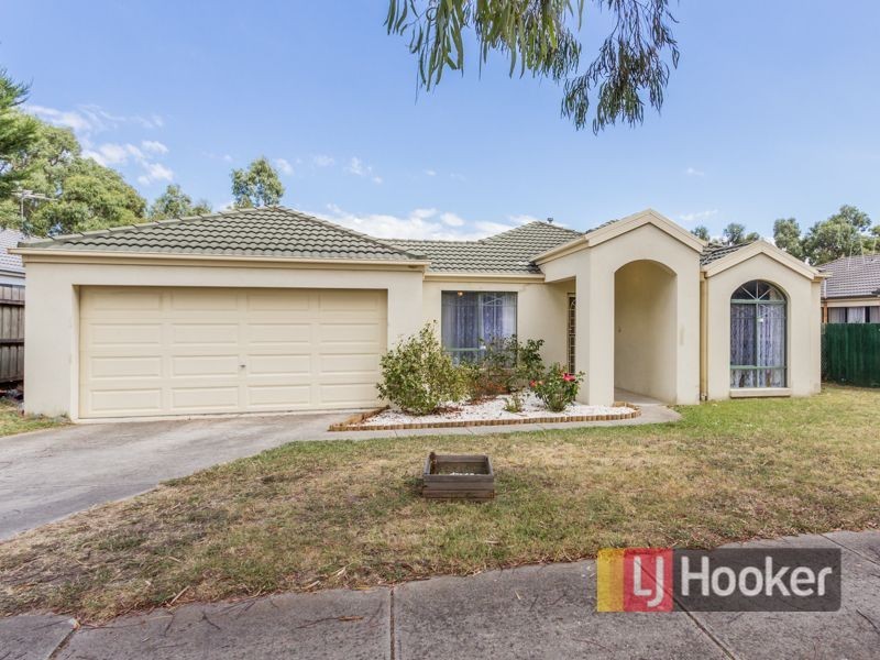 10 Keystone Court, Lynbrook VIC 3975