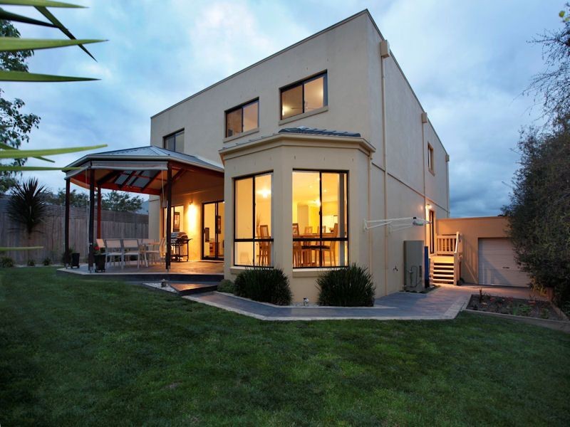 2 Sherbrook Court, Narre Warren South VIC 3805