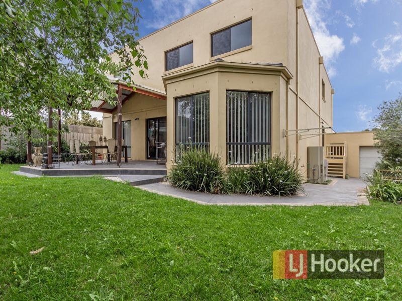 2 Sherbrook Court, Narre Warren South VIC 3805