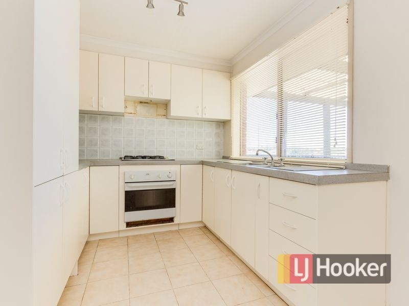 18 Greenhill Rise, Hampton Park VIC 3976