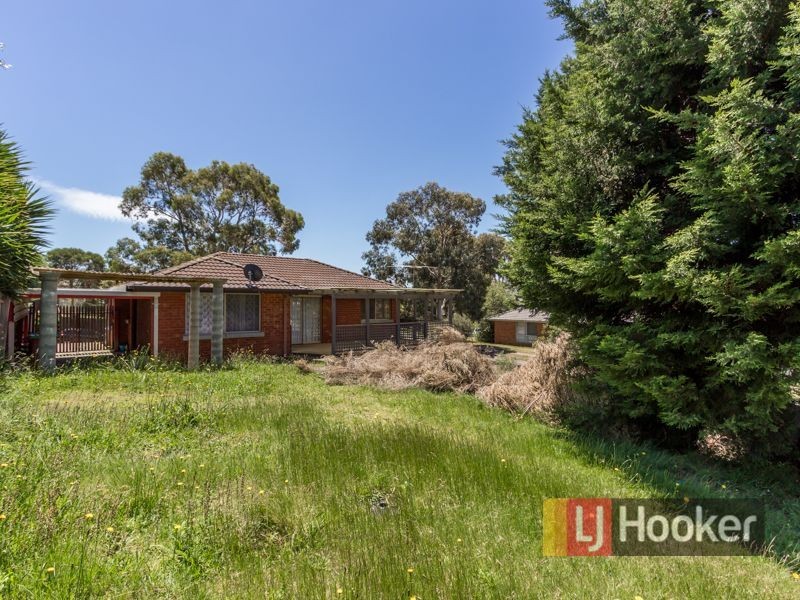 18 Greenhill Rise, Hampton Park VIC 3976