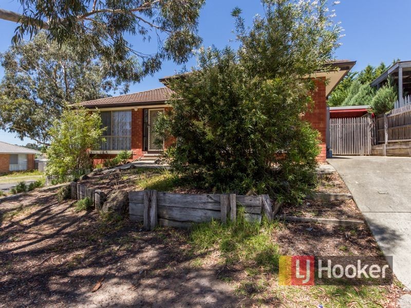 18 Greenhill Rise, Hampton Park VIC 3976