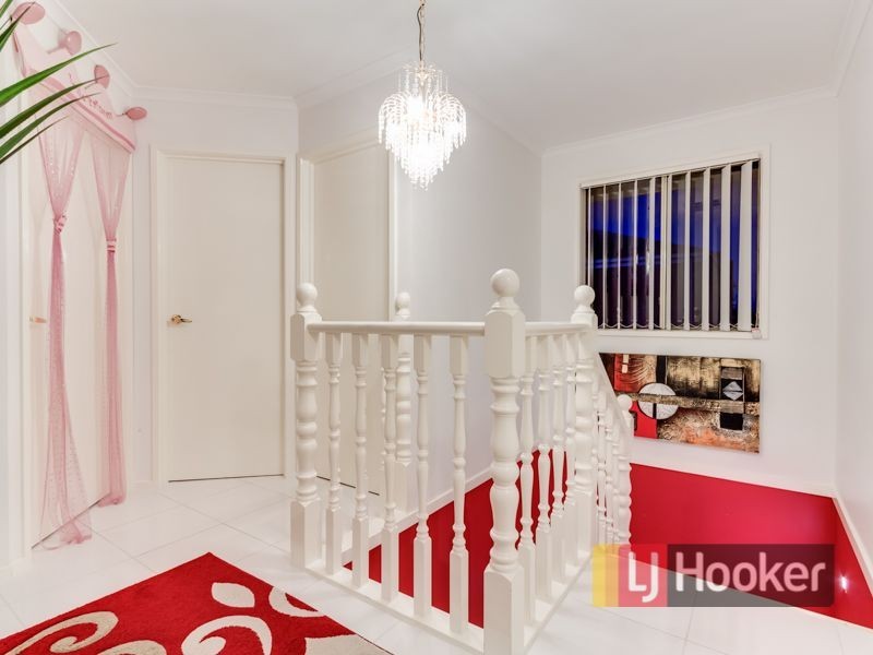 15 Horton Drive, Hampton Park VIC 3976