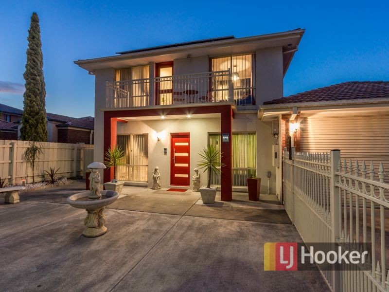 15 Horton Drive, Hampton Park VIC 3976