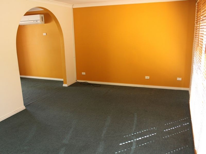 55 Meredith Cres, Hampton Park VIC 3976