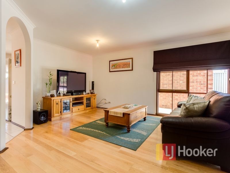 21 Pinnacle Way, Hampton Park VIC 3976