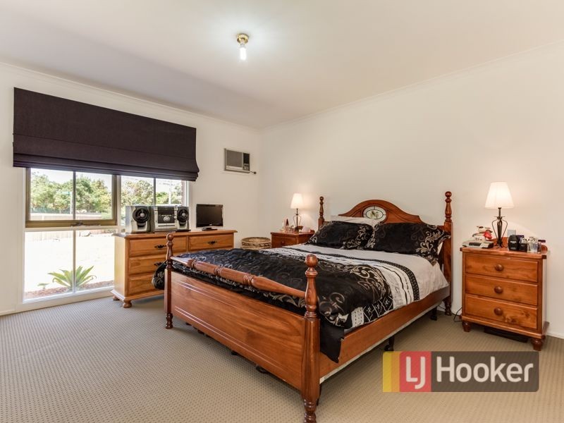 21 Pinnacle Way, Hampton Park VIC 3976