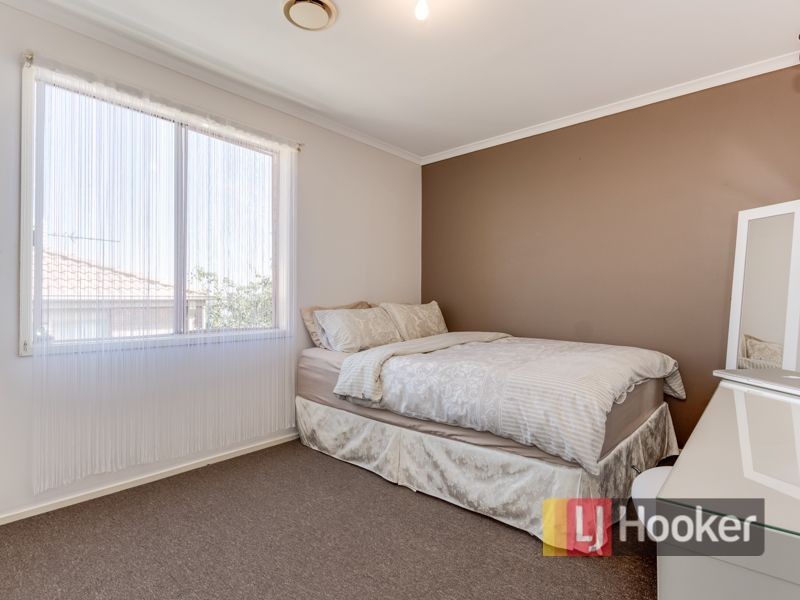 24 Valley View Rise, Hampton Park VIC 3976