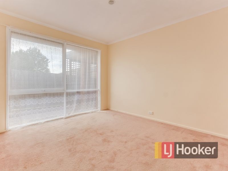 5 Janet Court, Hampton Park VIC 3976