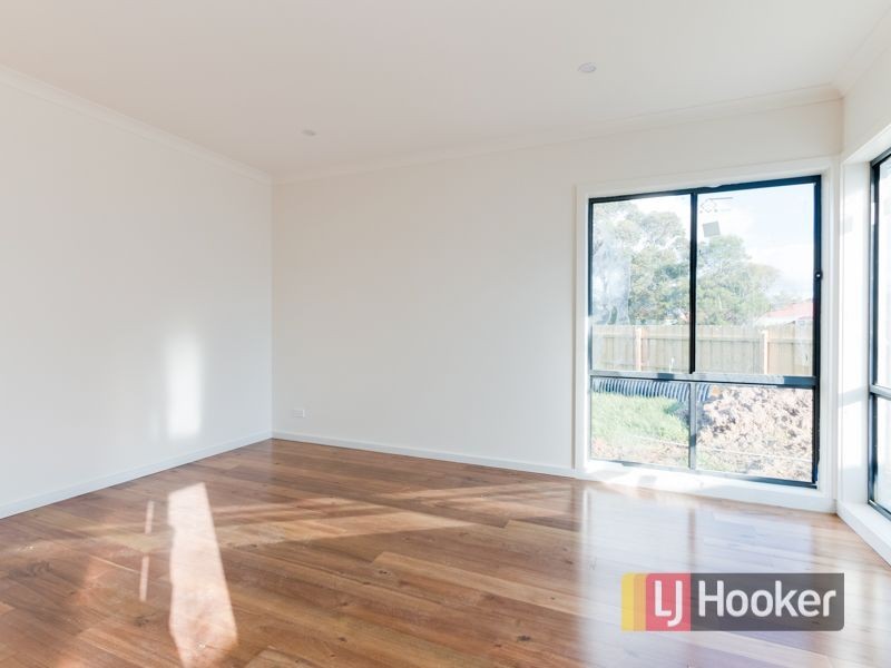 4/32 Millswyn Avenue, Hampton Park VIC 3976