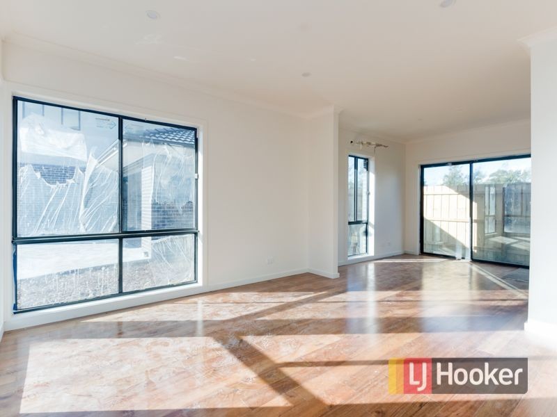 4/32 Millswyn Avenue, Hampton Park VIC 3976