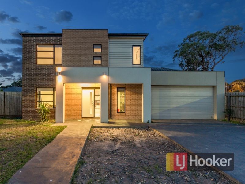 30 Aisbett Close, Lynbrook VIC 3975