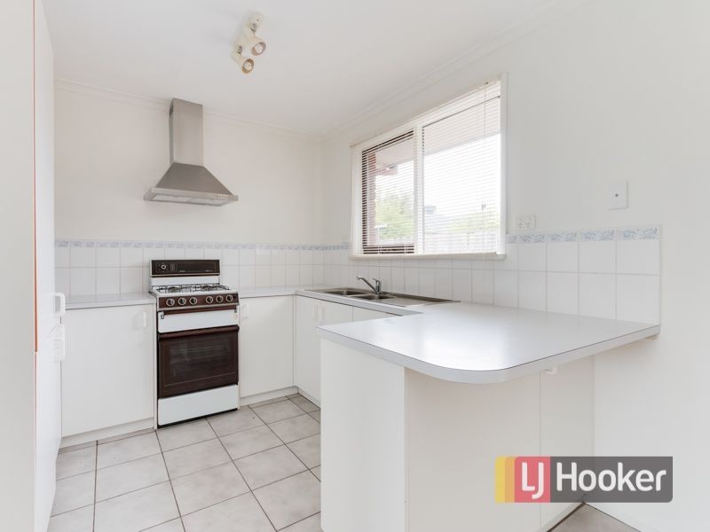 16 Bradley Court, Hampton Park VIC 3976